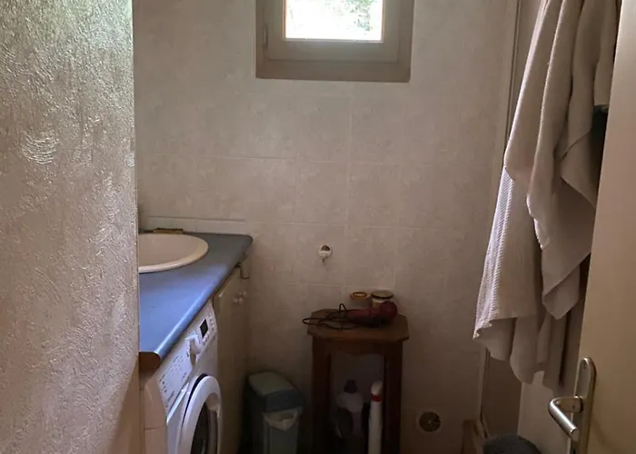 Chez Claire Δωμάτια σε οικογενειακή κατοικία Brengues